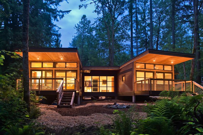 A beautiful modular home with a lot of natural lighting.