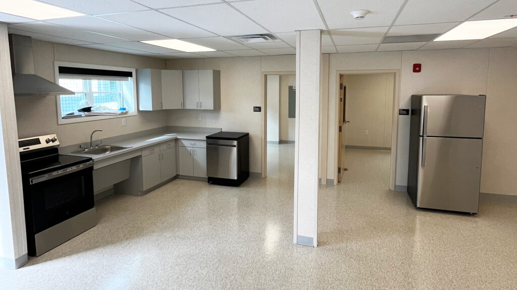 modular-dormitory-lynn-fire-department-kitchen